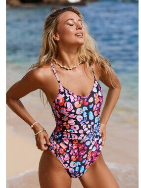 Cupshe Black Floral One Piece Swimsuit Ruched Tummy Control V Neck Medium NWT